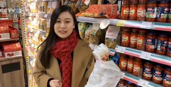 视频|“限塑令”升级 超薄塑料购物袋将被全面禁