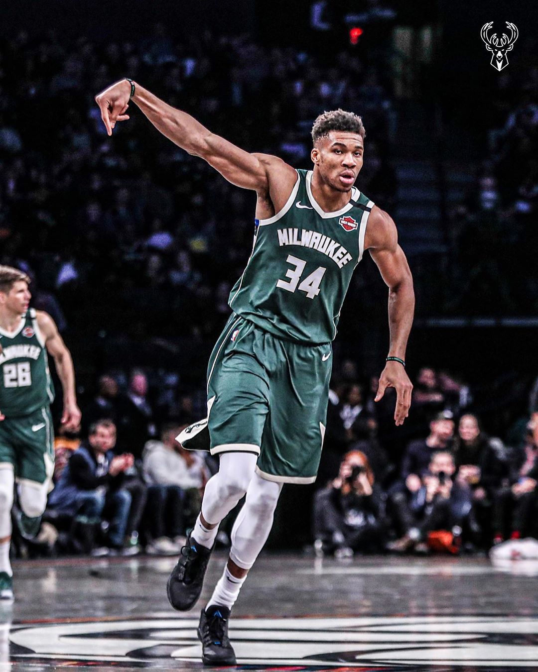 里程碑记录字母哥将离开nba巅峰公牛曾在此激战
