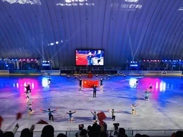 花样滑冰的跨界艺术表演,“启迪冰之舞”新年音乐会举行