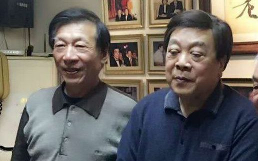 央视高级编辑李近朱与赵忠祥。李近朱供图