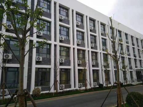 (图为寿光市文汇中学宿舍楼)