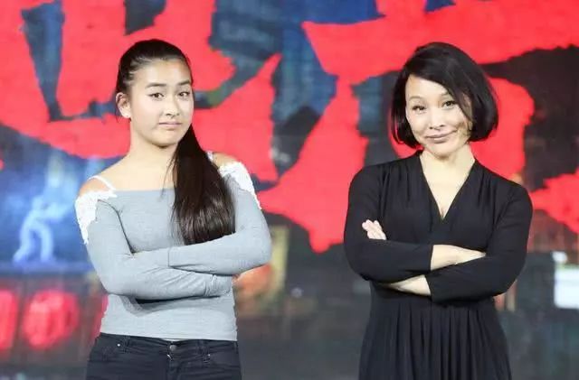 陈冲力捧17岁女儿当主角,普通话太差遭吐槽