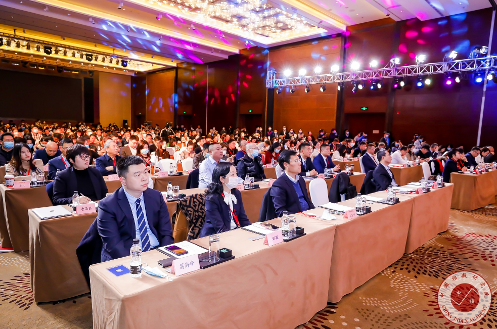 珠江实业老总_陕西凯德实业老总照片(3)