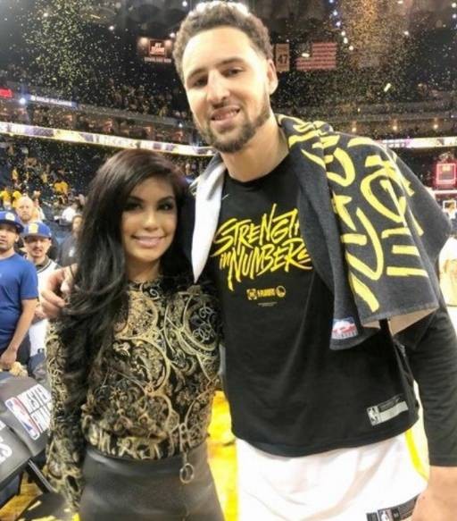 印度每年女性失踪人口_印度女性(2)