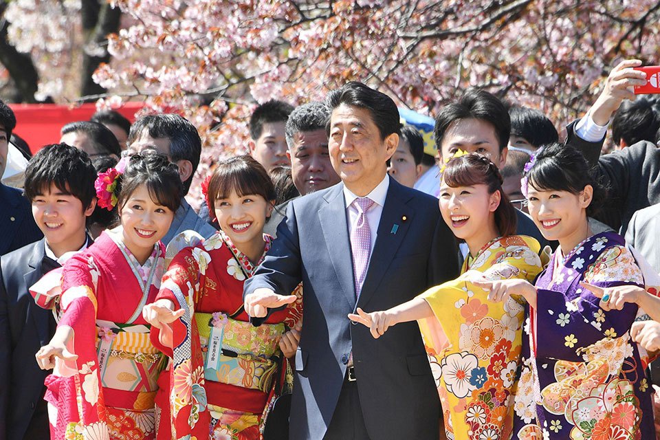 2019年“赏樱会”现场(NHK)
