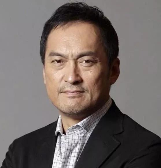 老爸劈腿,老公也劈腿,她真的好惨