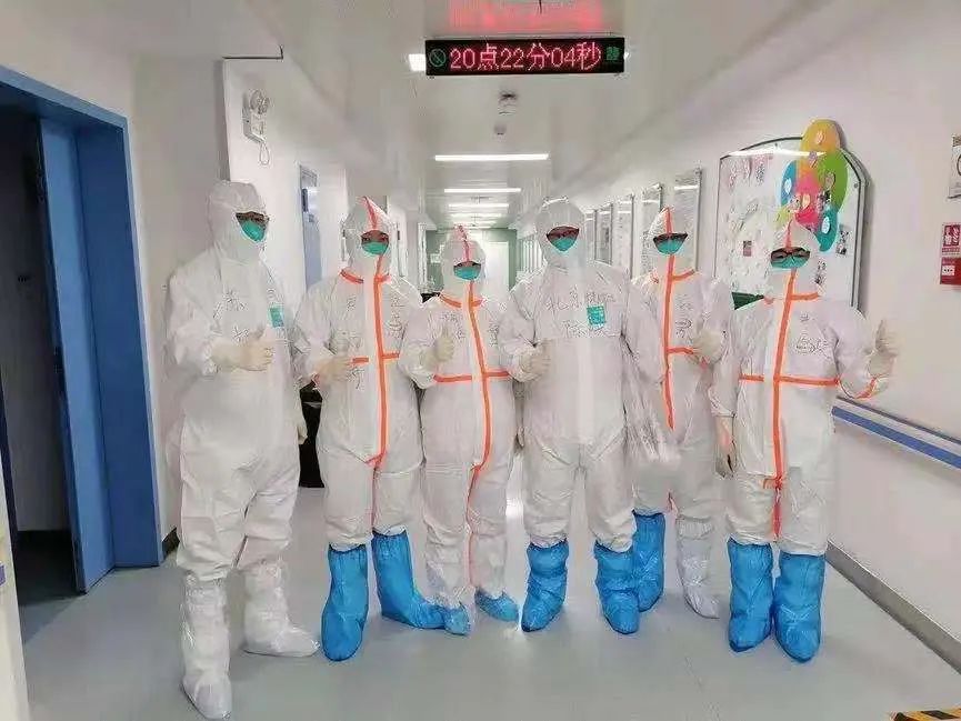 我校附属医院24名医护人员获江苏省抗击新冠肺炎疫情先进个人表彰!