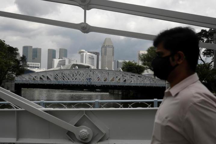 新加坡发现首例变异新冠病毒感染病例 从英国入