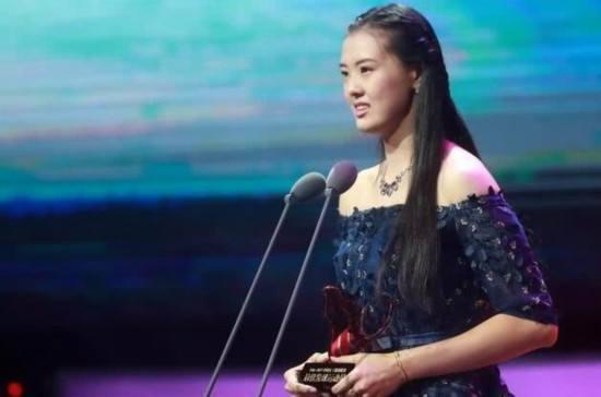 我们无权对 女排二姐张常宁时尚 进行责任绑架