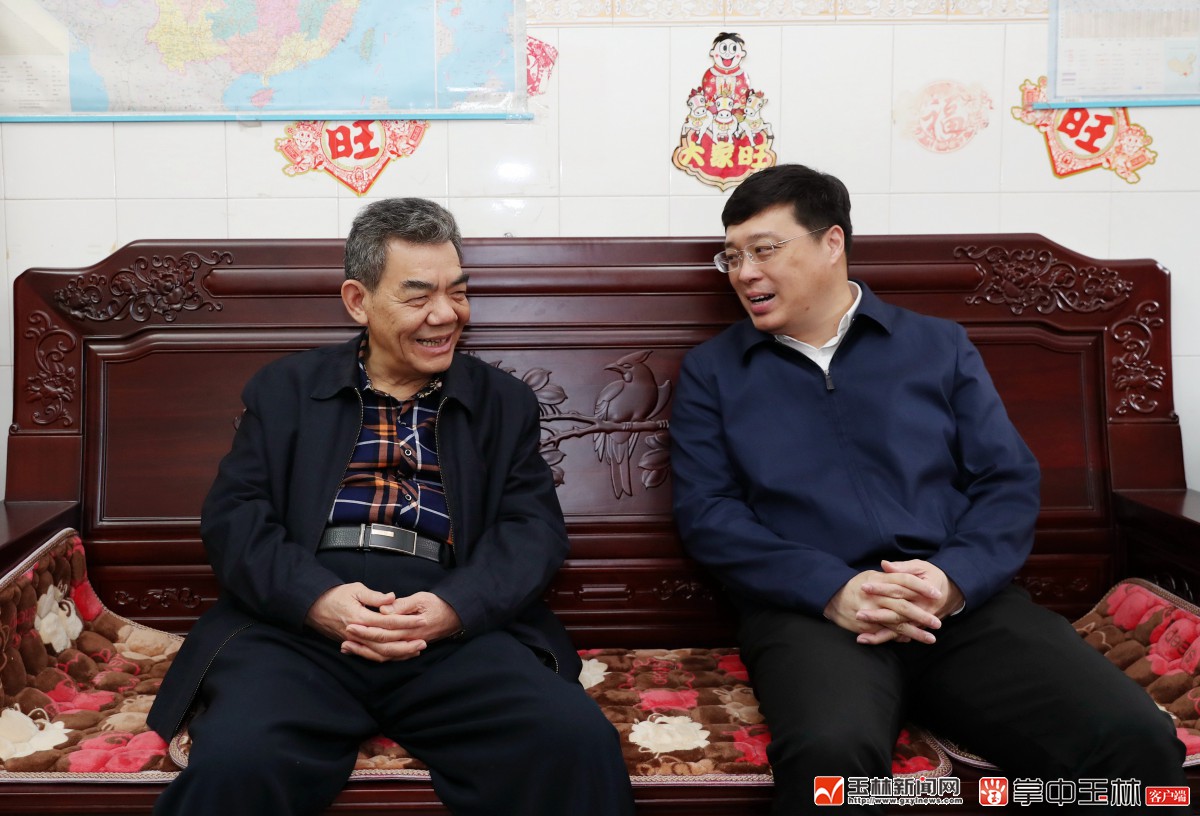 黄海昆韦韬等市领导看望老同志,把关心关怀送到老同志心中