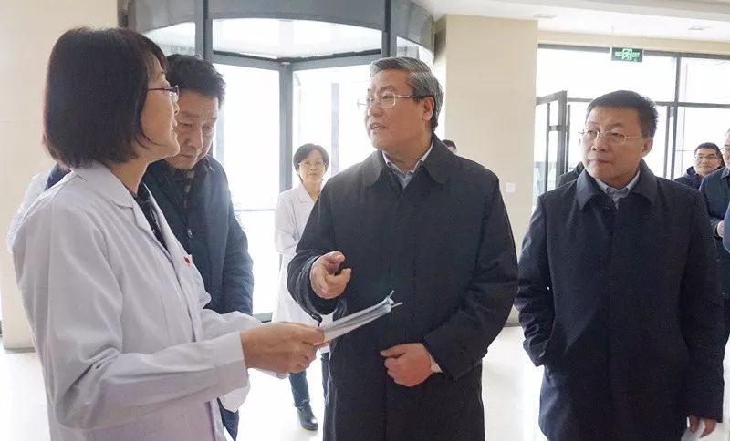 李荣灿:严防死守坚决防止疫情输入扩散蔓延