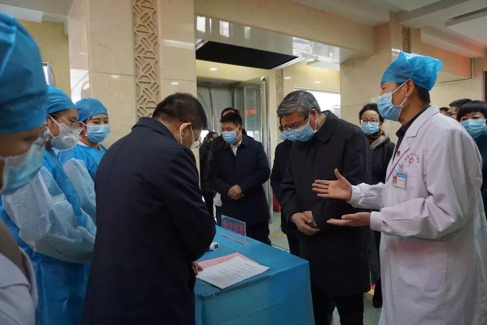 李荣灿:严防死守坚决防止疫情输入扩散蔓延