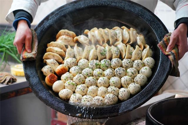 年味食足丨上海味道、重庆味道、苏州味道……曹家街生鲜菜场统统都能买到