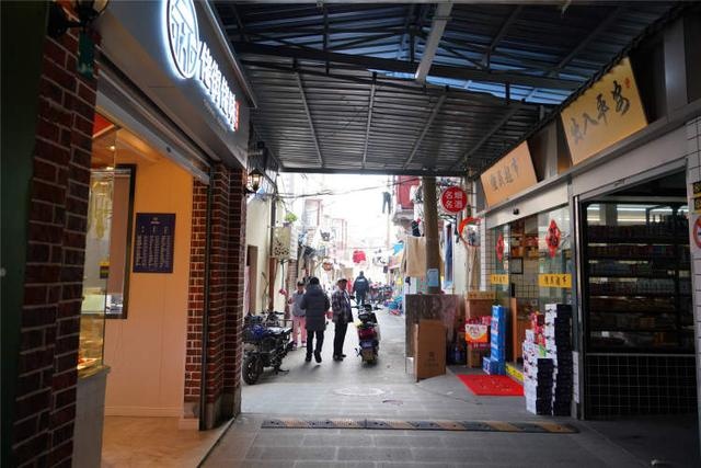 年味食足丨上海味道、重庆味道、苏州味道……曹家街生鲜菜场统统都能买到