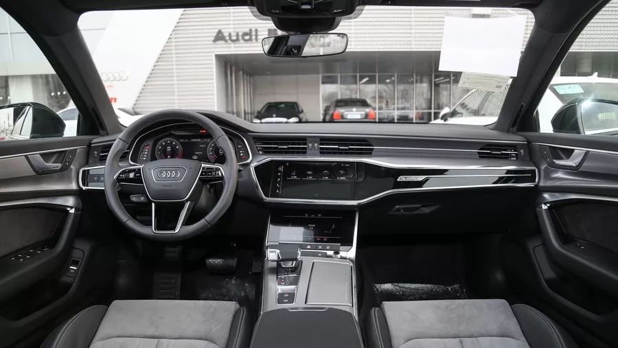 5系的价格买7系? 这5款豪华品牌轿车一个比一个值得买!