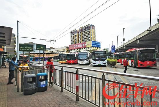 街坊透露罗冲围（松南路）公交总站就是当年地址中的“总站”