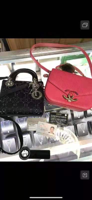 被害人被带走的部分财物。