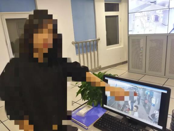 男子接连猥亵陌生姑娘 家人拿出精神分裂症病历