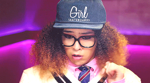 老爹鞋电子表，追着权志龙穿的男人，审美不OK？