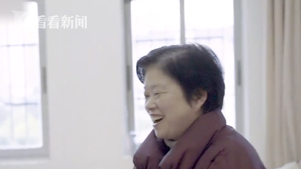 临终病房里响起《西厢记》 听的人笑了唱的人哭