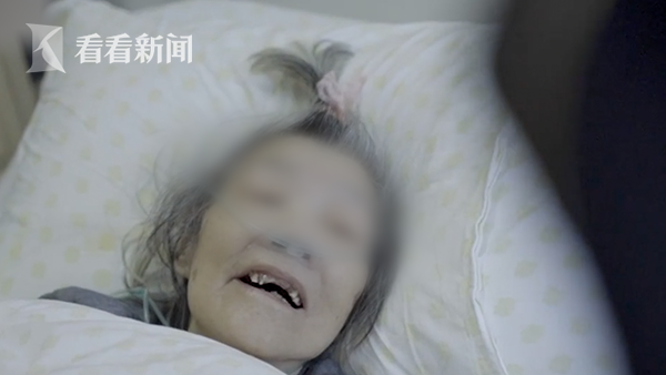 临终病房里响起《西厢记》 听的人笑了唱的人哭