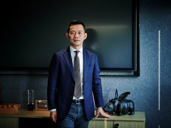 华润地产董事长是谁_诺亚传说广告华润地产(3)