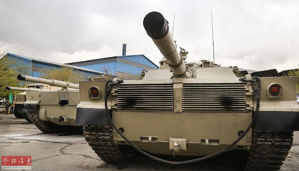 伊朗新型国产“佐勒菲卡尔”主战坦克特写照之一。