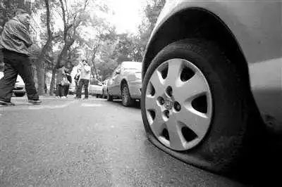 这“三点”胎压雷区你还在踩?不想爆胎赶紧学起来!