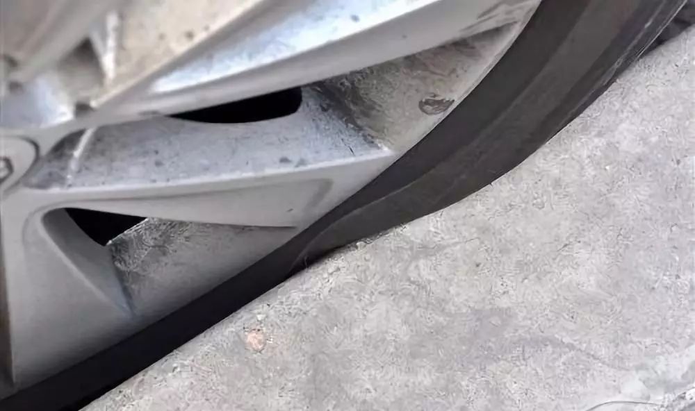 这“三点”胎压雷区你还在踩?不想爆胎赶紧学起来!