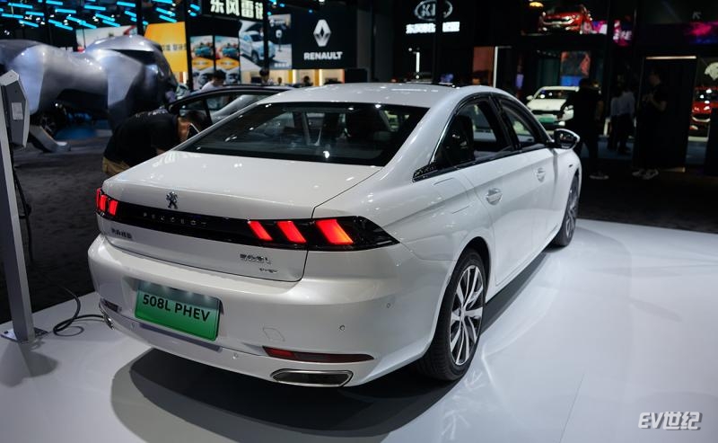 东风标致508L PHEV详细数据曝光 纯电续航56公里