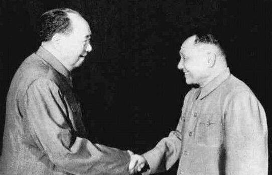 毛泽东曾问邓小平:这些年是怎么过来的?(图)
