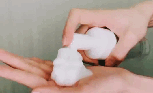 死要面子的包文婧,到底活得有多爽?