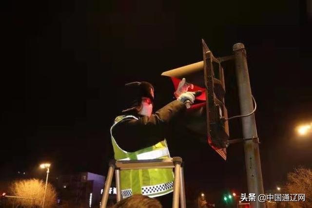 扛起“硬核”担当 通辽交警筑牢交通“防疫墙”