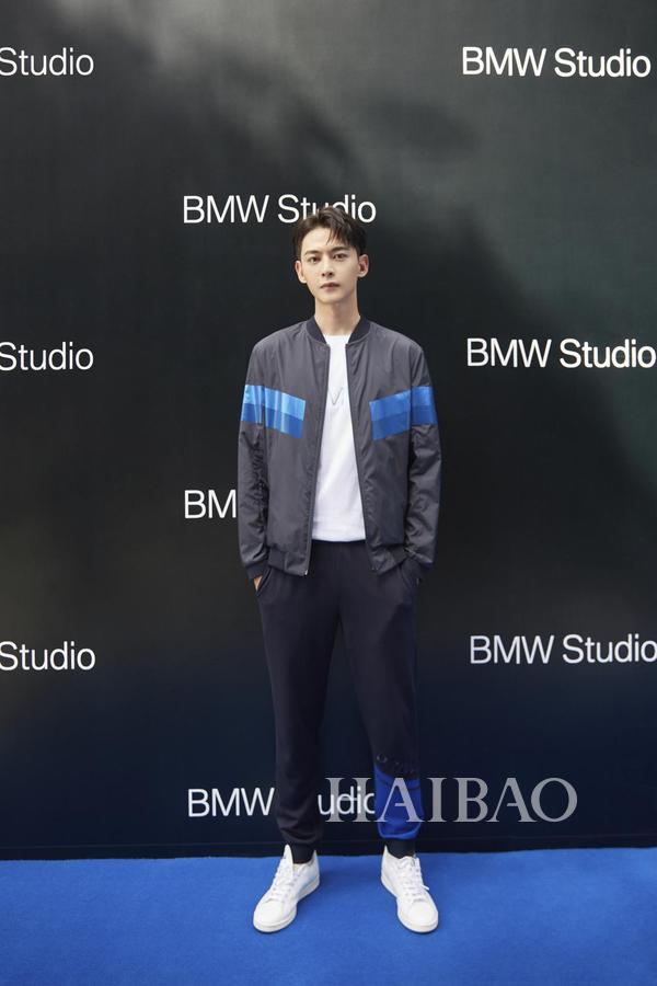 BMW Studio 三亚海棠湾旗舰店盛大开幕,携手演员唐晓天,一起非“趣”不可