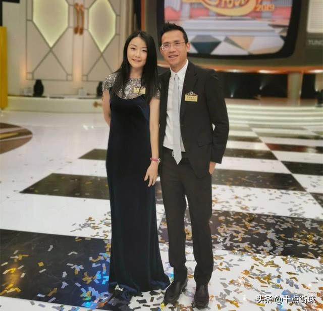 1000万!继李娜之后,又一网坛传奇捐款湖北,曾在25岁嫁百亿富豪