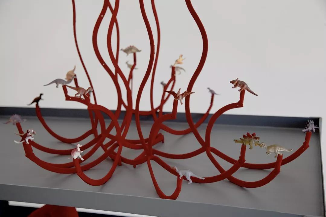 一个策展人如何游览Frieze LA