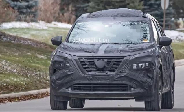 全新一代奇骏新消息!换装2.0T发动机?分体式头灯?