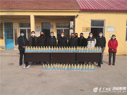 给力!东营爱心人士捐赠价值4万元千桶消毒品支持疫情防控