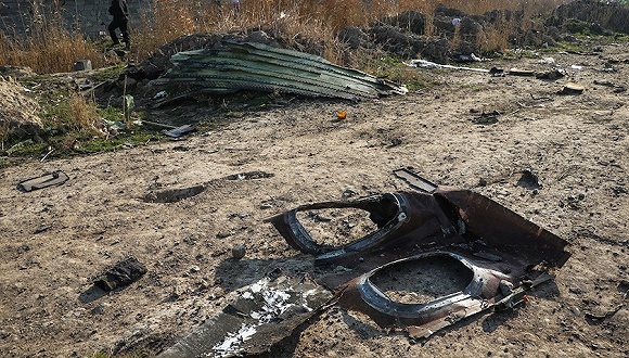 伊朗交出失事客机黑匣子 加拿大索赔15亿加元