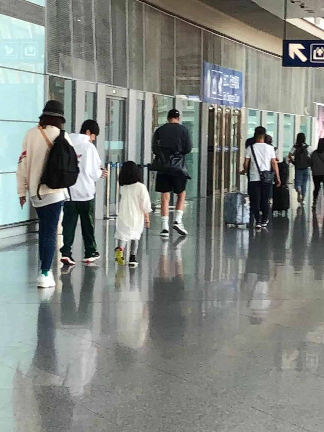 被锤了!他自曝离婚是“假离婚”?