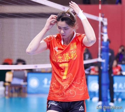 官宣!中国女排杜清清加盟泰国联赛,郑益昕接机,谣传不攻自破