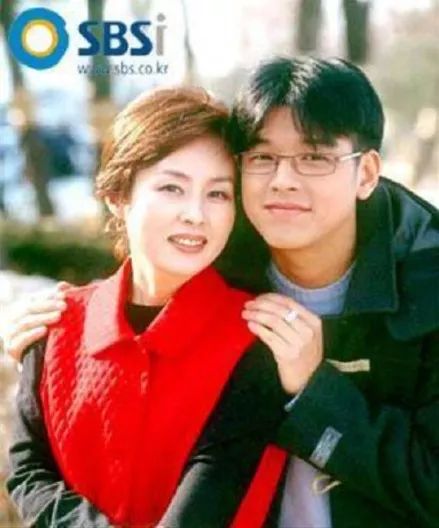 曾被前妻公开控诉家暴和非法追踪,他再婚了