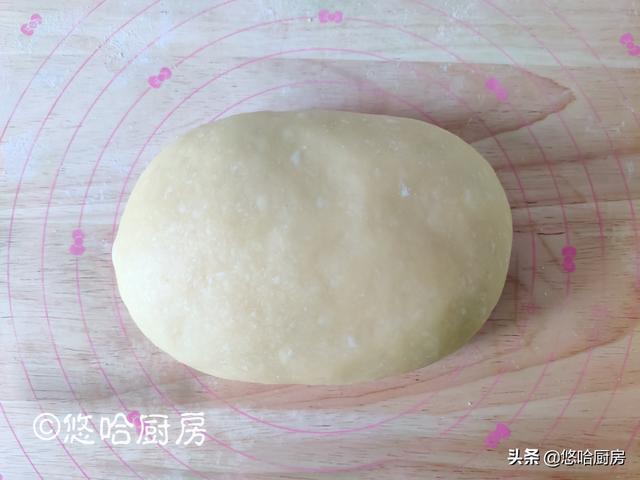 用鸡蛋和面的媳妇饼,松软香甜,浓郁花生香,喜宴最佳伴手礼