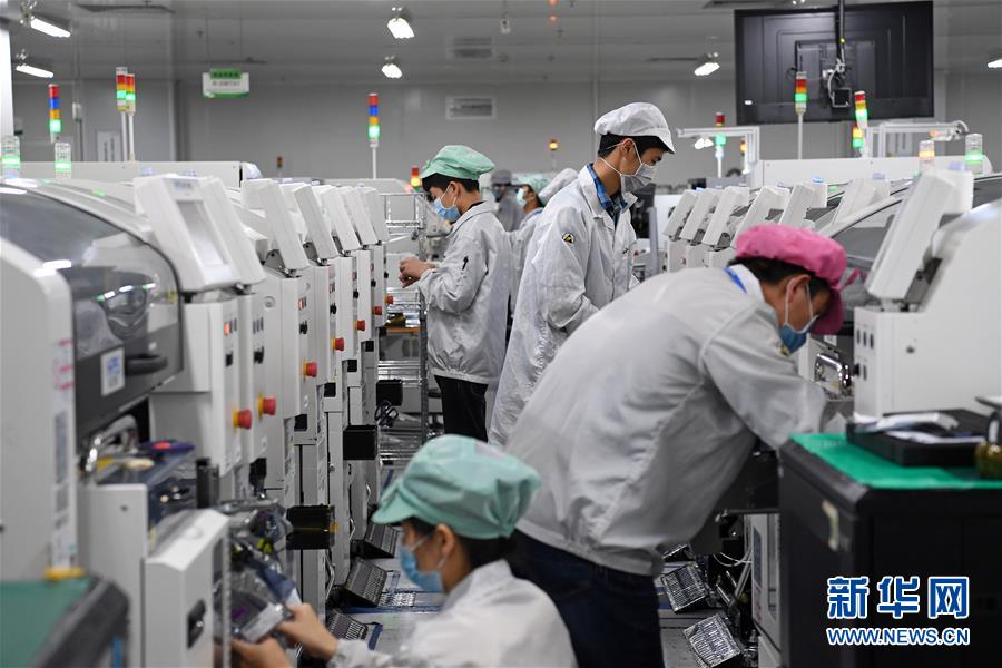 招聘车间工人_威海大型韩企招聘车间生产工人工作简单包吃住(4)