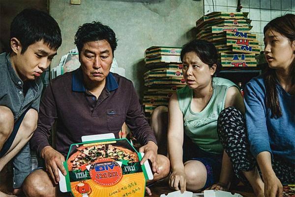 《寄生虫》反映的“鸿沟”,恰恰来自它的制作者们