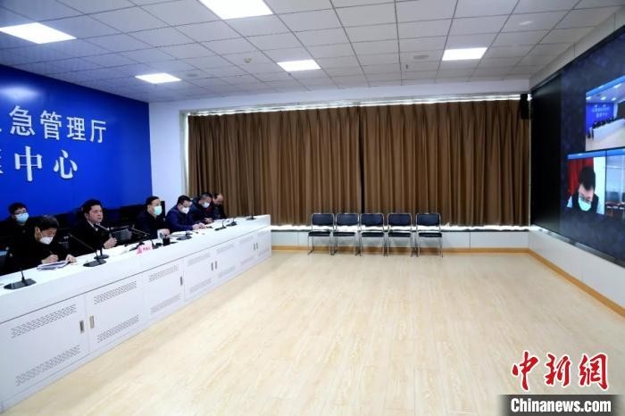 山西省应急管理厅采用在线巡查远程调度的方式,落实煤矿企业复产复建和安全生产工作。 山西省应急管理厅供图