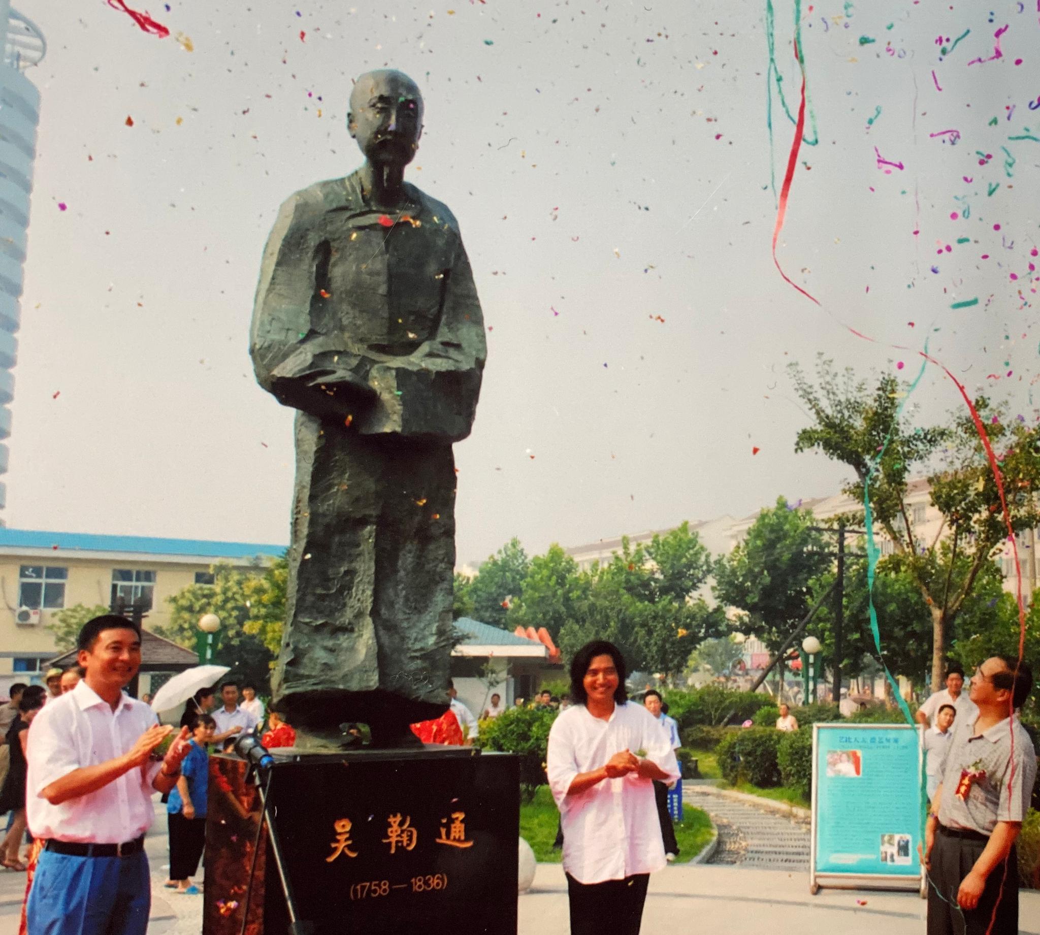 文艺苏军·战疫行动| 吴为山:千锤百炼,让人们重新思考生活
