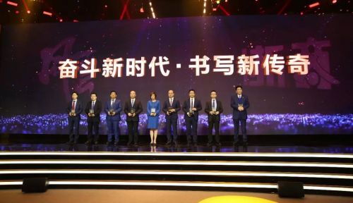 安吉恒林老总_德安吉洛·拉塞尔