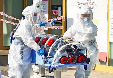 韩国新增52例新冠肺炎确诊病例 累计确诊156例