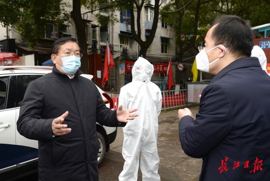 “撂狠话”后王忠林带纪委书记暗访:这里有漏洞